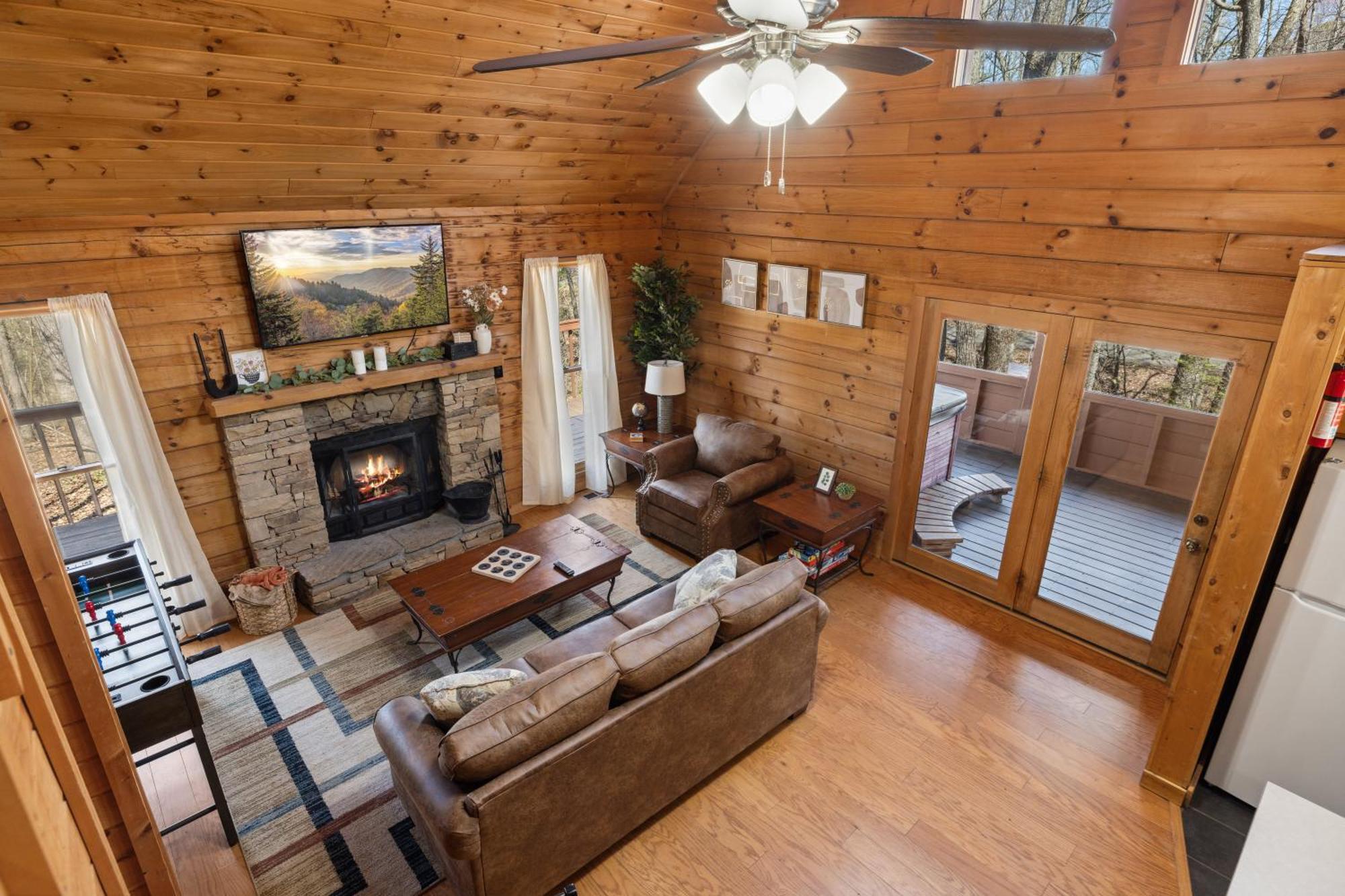 Cozy Family Friendly Cabin With Hot Tub, Near Gatlinburg, Pigeon Forge, Dollywood Sevierville Exteriör bild